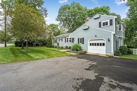 36 Marshall Rd, Wellesley, MA 02482 photo 12