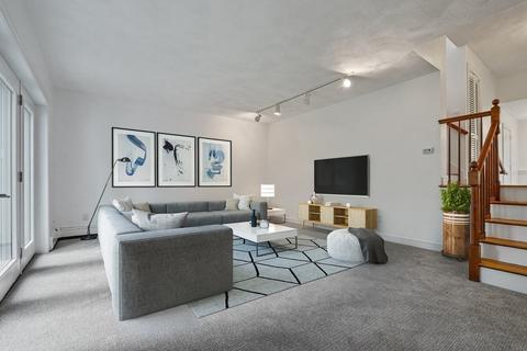 36 Marshall Rd, Wellesley, MA 02482 photo 6