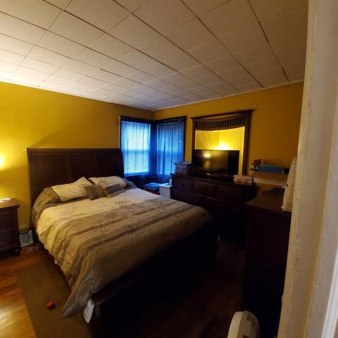 247 Pheland St, Springfield, MA 01109 photo 11