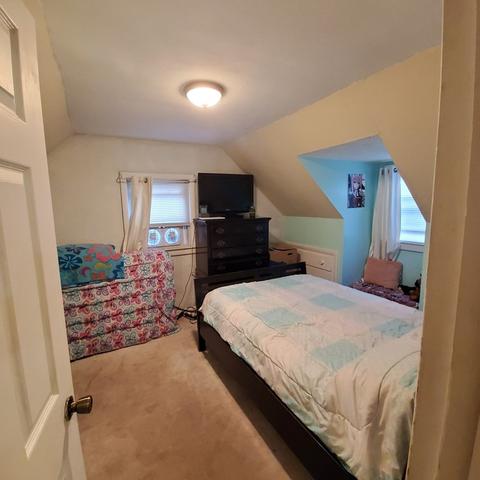 247 Pheland St, Springfield, MA 01109 photo 15