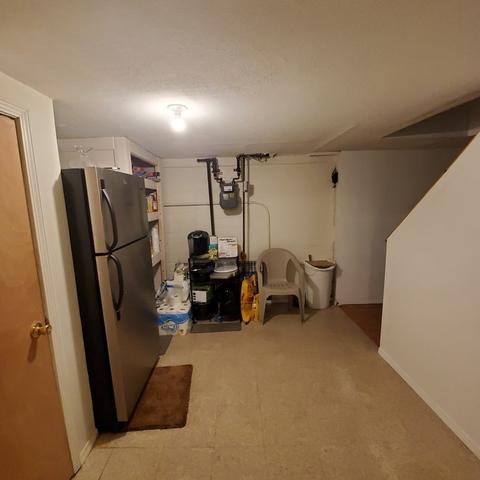 247 Pheland St, Springfield, MA 01109 photo 16