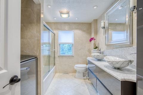 188 Pondview Dr, Chicopee, MA 01020 photo 13