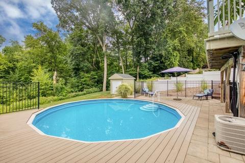188 Pondview Dr, Chicopee, MA 01020 photo 34
