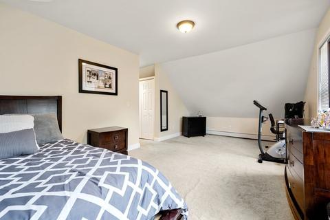 66 Haskell St, Fall River, MA 02720 photo 18