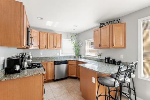66 Haskell St, Fall River, MA 02720 photo 13