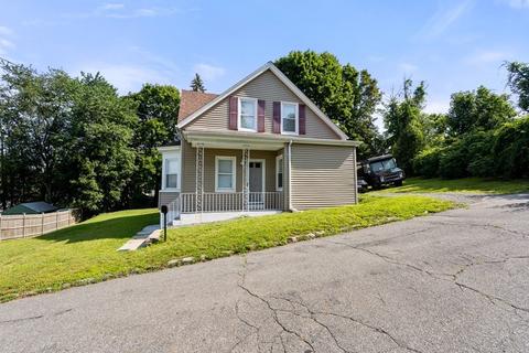 66 Haskell St, Fall River, MA 02720 photo 3