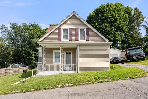 66 Haskell St, Fall River, MA 02720 photo 4