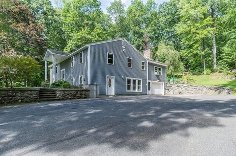 226 W Sutton Rd, Sutton, MA 01590 photo 2