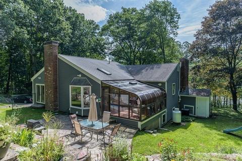 226 W Sutton Rd, Sutton, MA 01590 photo 5