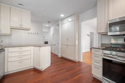 22 Longfellow Rd, Worcester, MA 01602 photo 8