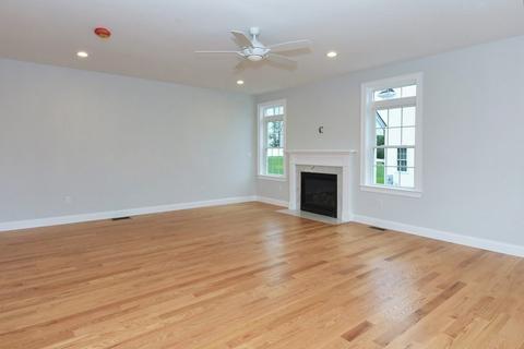 27 Overlook Dr, Danvers, MA 01923 photo 14