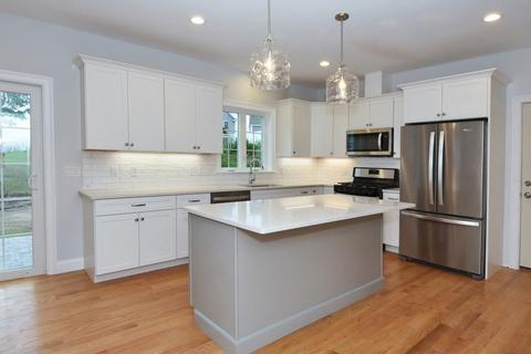 27 Overlook Dr, Danvers, MA 01923 photo 7