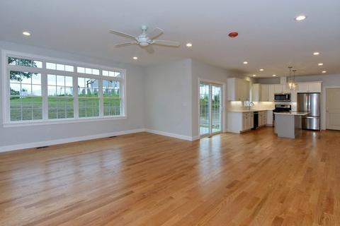 27 Overlook Dr, Danvers, MA 01923 photo 16