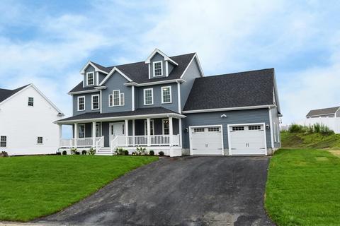 27 Overlook Dr, Danvers, MA 01923 photo 2