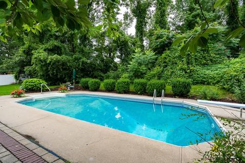 10 Silver Ln, Easthampton, MA 01027 photo 37
