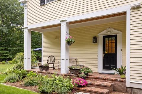 904 Washington St, Wellesley, MA 02482 photo 5