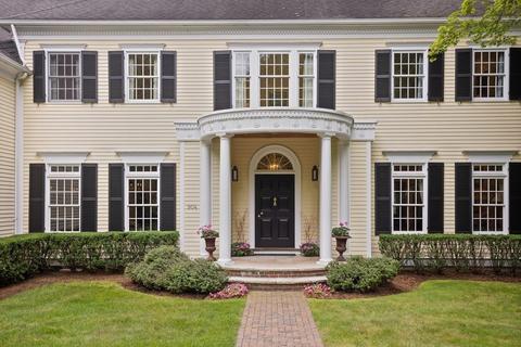904 Washington St, Wellesley, MA 02482 photo 3