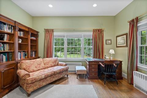 904 Washington St, Wellesley, MA 02482 photo 17