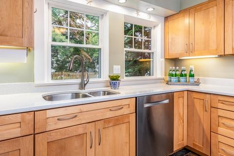 15 Ruby Ave, Marblehead, MA 01945 photo 13