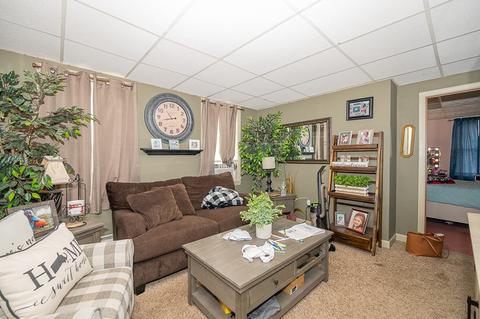 2 Langdon St, Worcester, MA 01608 photo 9