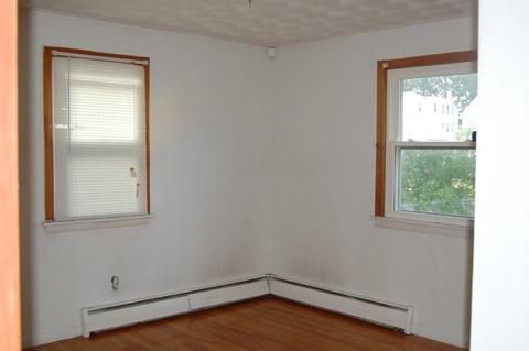 81 Rowland St, Springfield, MA 01107 photo 18