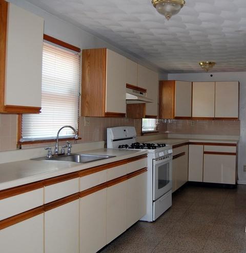 81 Rowland St, Springfield, MA 01107 photo 14
