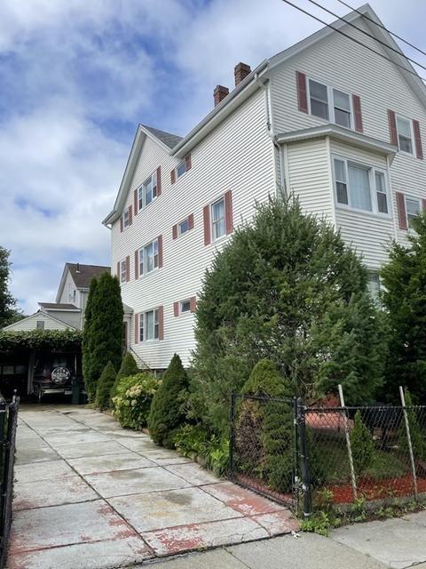 249 Griffin St, Fall River, MA 02724 photo 40