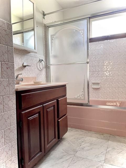 249 Griffin St, Fall River, MA 02724 photo 17