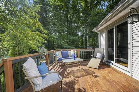 16 Plumbley Rd, Upton, MA 01568 photo 8