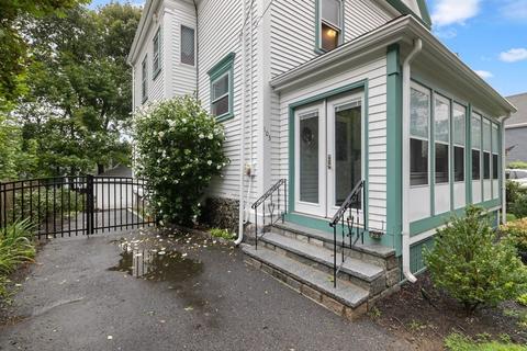 103 Maple St, Milton, MA 02186 photo 2