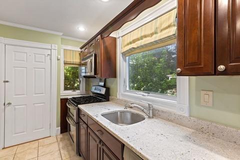 103 Maple St, Milton, MA 02186 photo 7