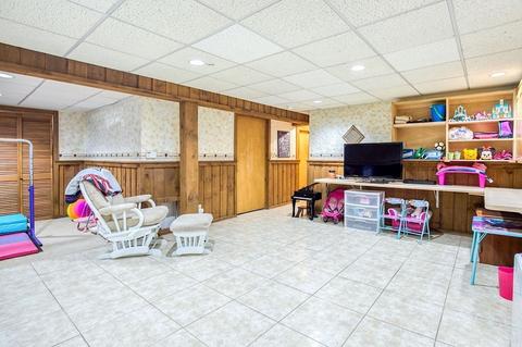 215 Dwight Rd, Springfield, MA 01108 photo 22