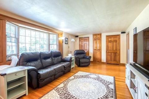 215 Dwight Rd, Springfield, MA 01108 photo 4