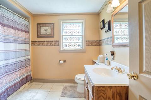 215 Dwight Rd, Springfield, MA 01108 photo 15