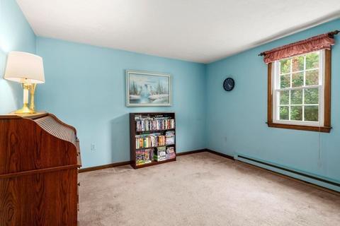 2 Kate Dr, Franklin, MA 02038 photo 11