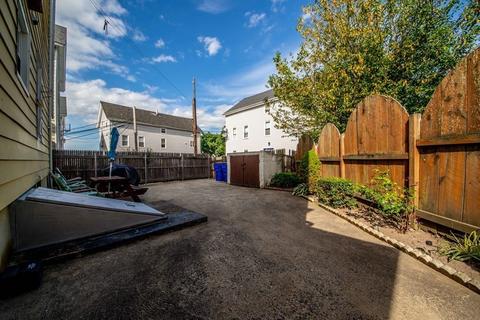 328 Broadway, Fall River, MA 02721 photo 6