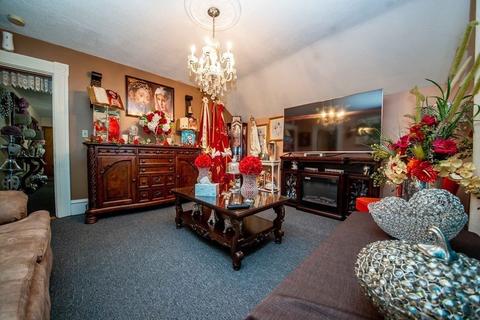 328 Broadway, Fall River, MA 02721 photo 24