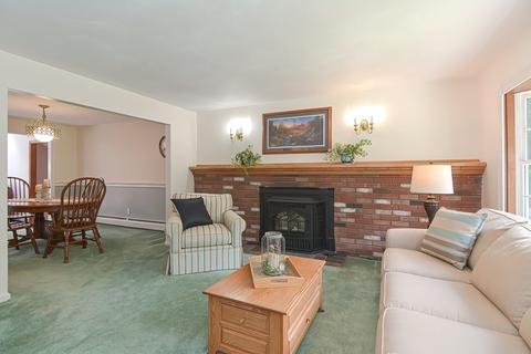 69 Lincoln Rd, Sutton, MA 01590 photo 8