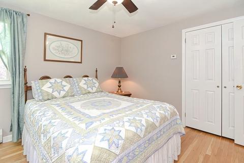 69 Lincoln Rd, Sutton, MA 01590 photo 17