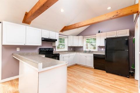 10 12th Ave, Wareham, MA 02571 photo 5