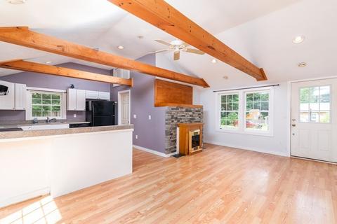 10 12th Ave, Wareham, MA 02571 photo 4