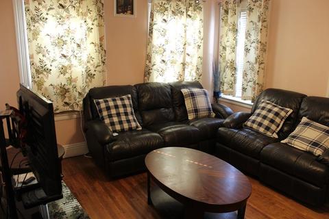 19 Suffield St, Worcester, MA 01610 photo 10