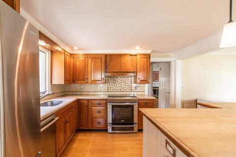 14 Wescroft Rd, Reading, MA 01867 photo 11