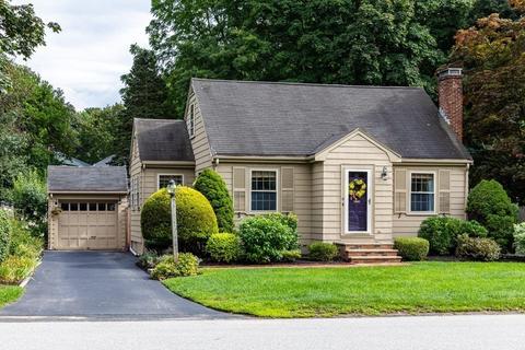 14 Wescroft Rd, Reading, MA 01867 photo 2