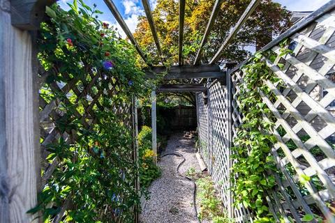 14 Wescroft Rd, Reading, MA 01867 photo 40