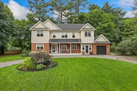 1 Locksley Rd, Lynnfield, MA 01940 photo 1