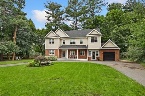 1 Locksley Rd, Lynnfield, MA 01940 photo 2