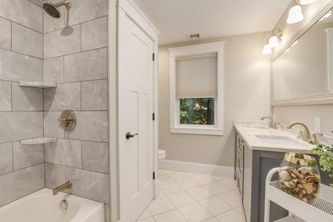 1 Locksley Rd, Lynnfield, MA 01940 photo 27