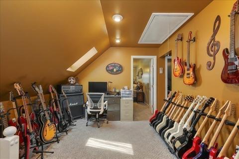 7 Warwick St, New Bedford, MA 02740 photo 10