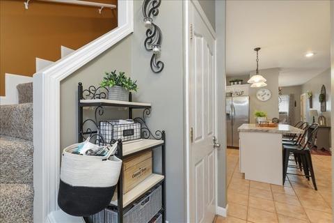 7 Warwick St, New Bedford, MA 02740 photo 8